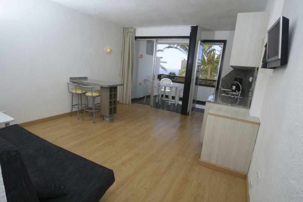 Apartamentos Koka Плайя дель Инглес Экстерьер фото
